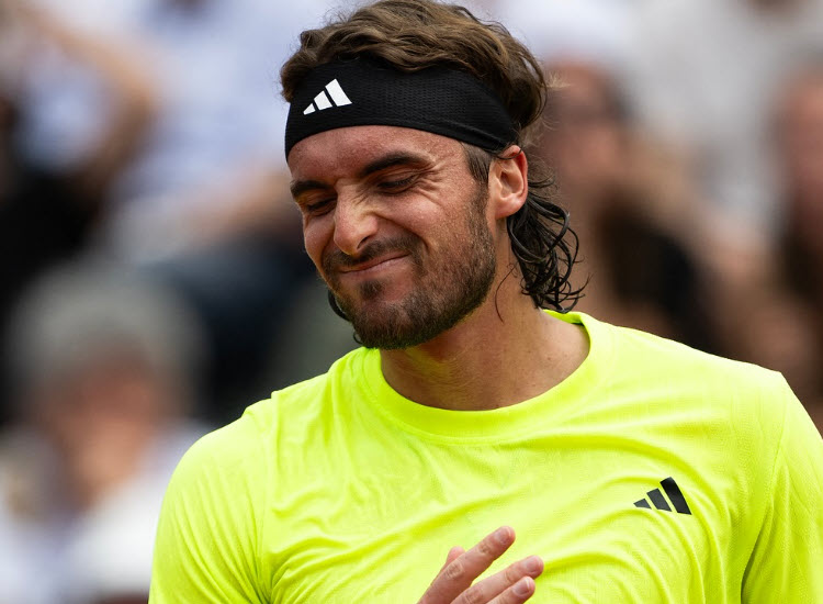 Stefanos Tsitsipas posts this statement before withdrawing from Paris Masters to focus on recovery Tsitsipas