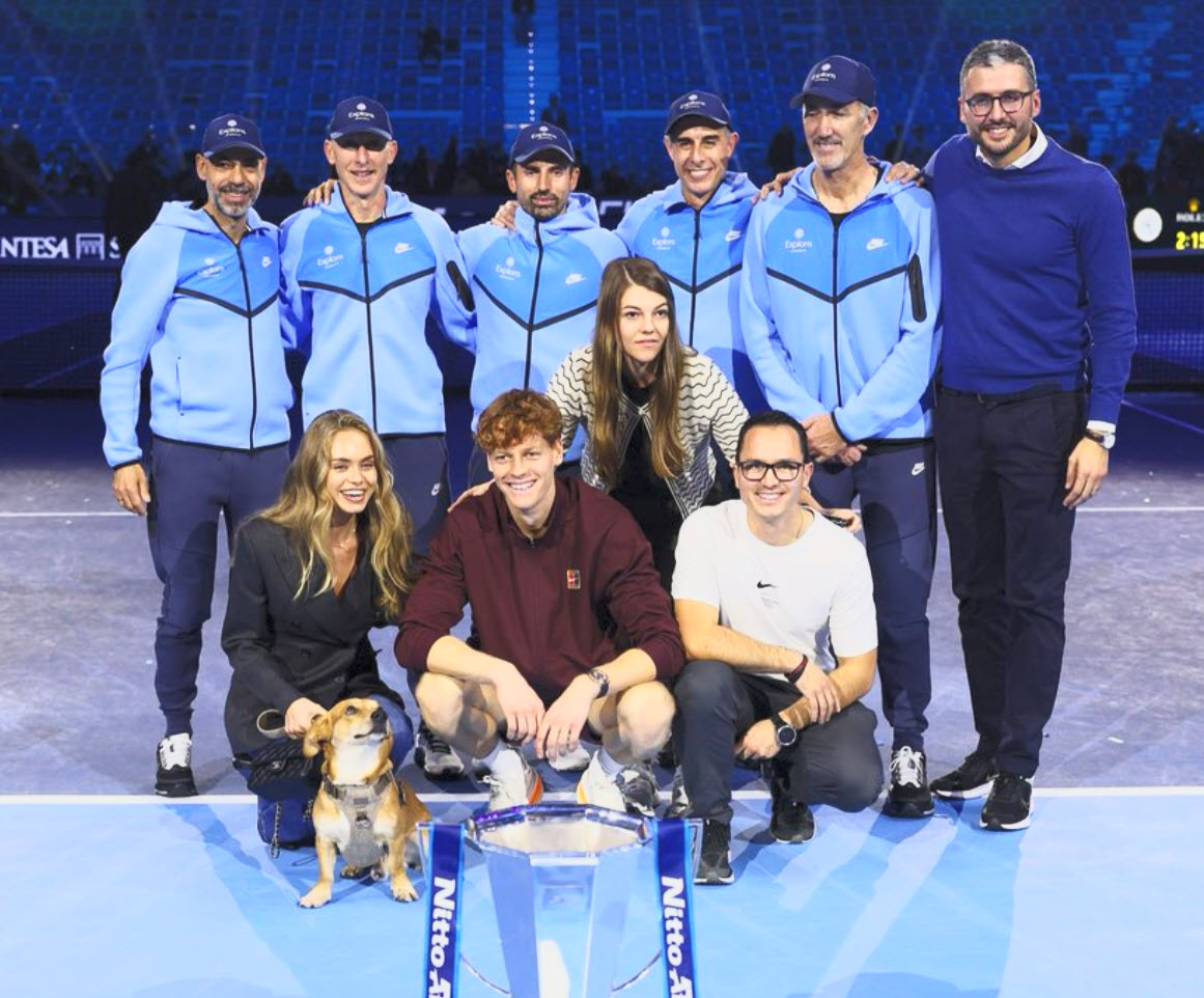 Jannik Sinner Takes A Picture With His Team, Brother, And Girlfriend After Winning The Atp Finals