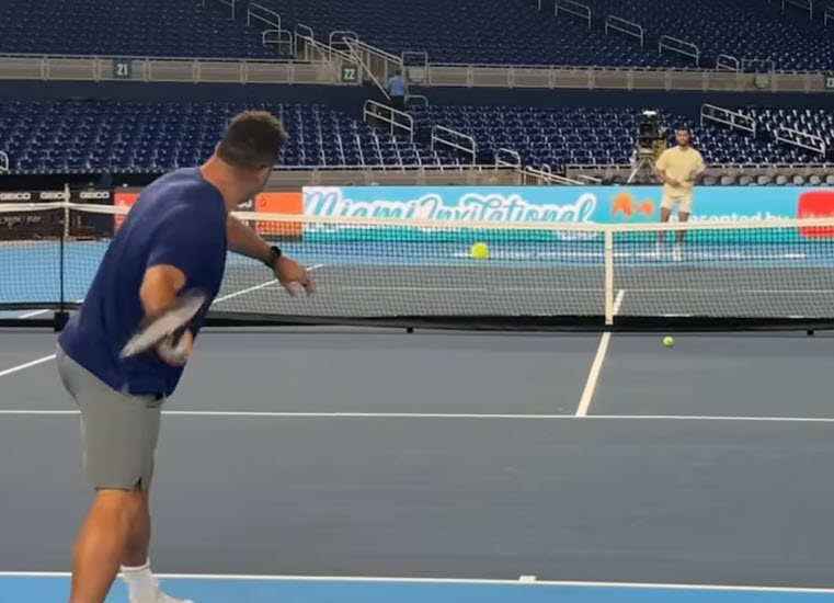 Carlos Alcaraz Shares The Court With Ronaldo Nazario Carlos Alcaraz Shares The Court With Ronaldo Nazario