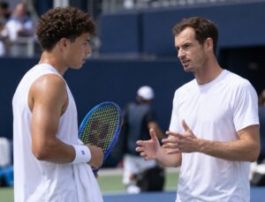 The Guy S Arm Is Like Unbelievable Andy Murray Praises Ben Shelton After Practice Memories