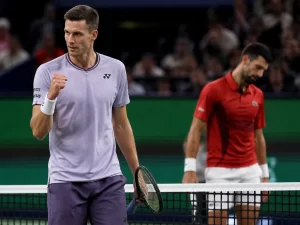 Hubert Hurkacz eliminates fatigued Novak Djokovic in Shanghai Masters second round